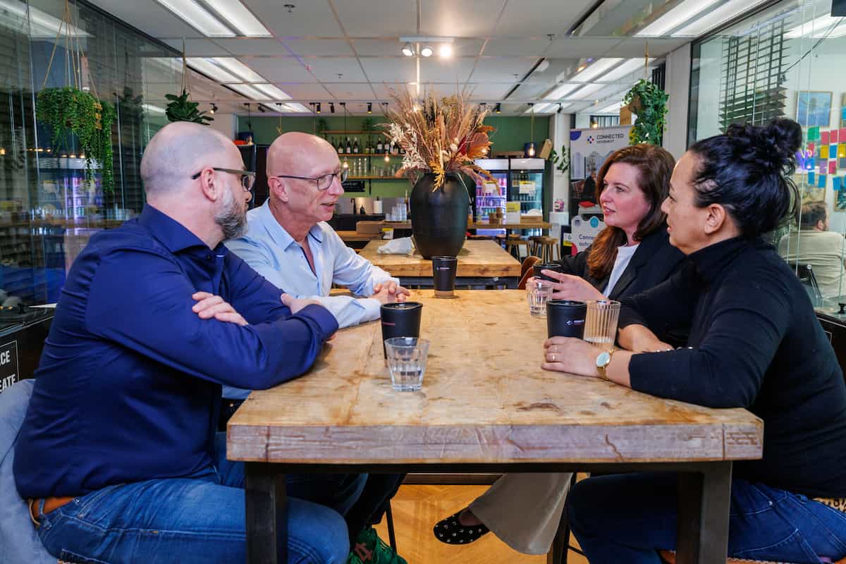 Round table